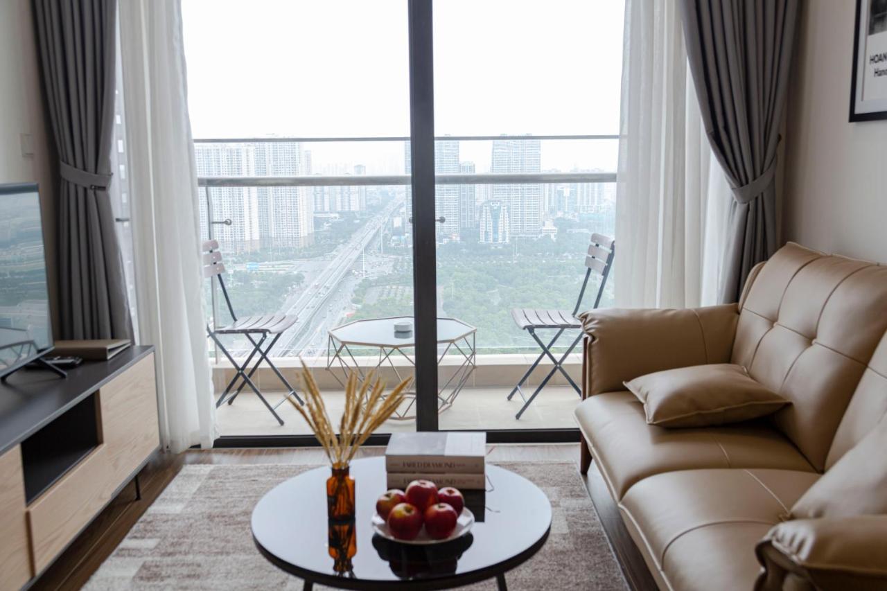 Aspaces Serviced Apartments - Vinhomes West Point Ханой Экстерьер фото