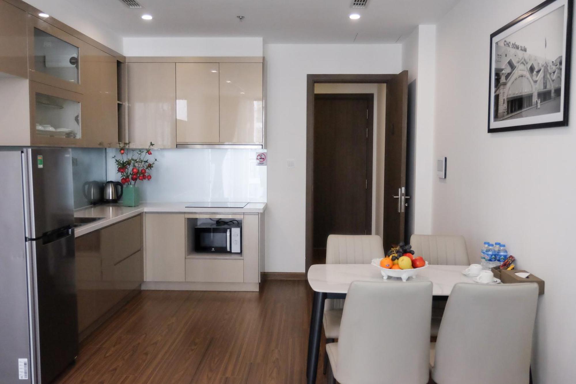 Aspaces Serviced Apartments - Vinhomes West Point Ханой Экстерьер фото