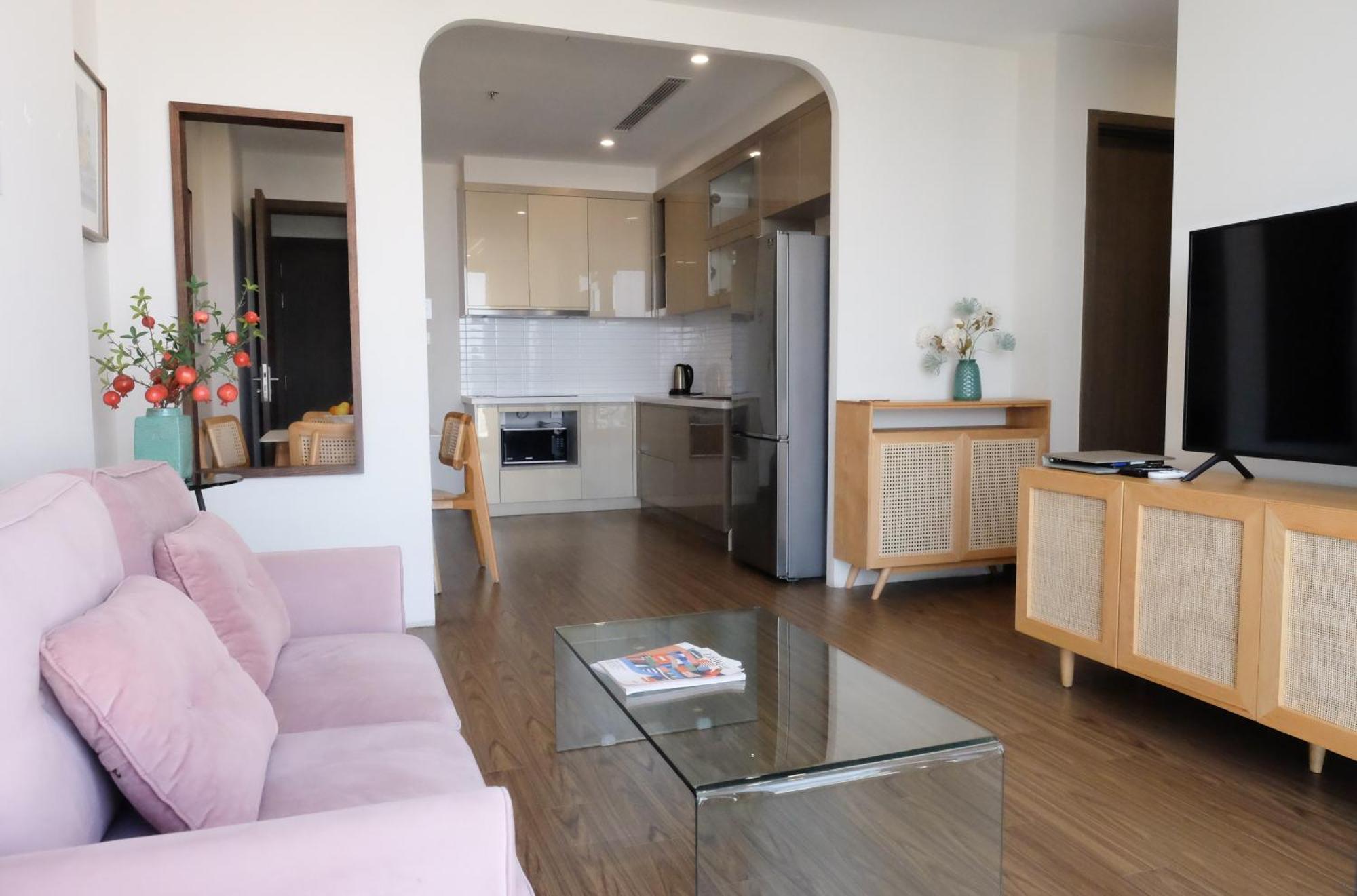 Aspaces Serviced Apartments - Vinhomes West Point Ханой Экстерьер фото